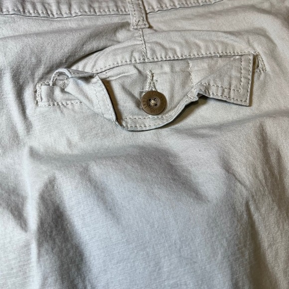 Lee Cargo Shorts Mens 40 Khaki/Tan Casual Outdoor Pockets Work Hiking Vacation - Picture 7 of 15